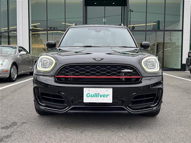 気になる車はすぐにお問い合わせください！右のカーセンサー専用無料ダイヤルから、専門スタッフがお車のご質問にお答えいたします！