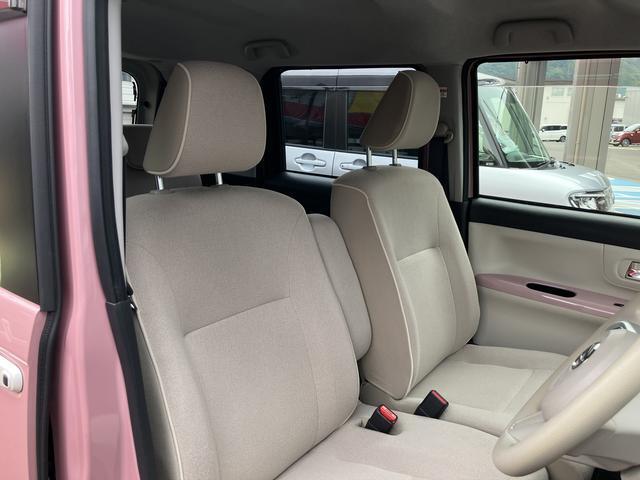 広々とした駐車場をご用意しておりますので、運転が苦手な方でもご安心ください。また、大型の屋根がございますので、雨に濡れることなくご移動できます。