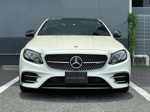 メルセデス・ベンツ正規ディーラー　株式会社シュテルン墨田のお車をご覧頂きありがとうございます。川口店・墨田店の2支店の中からお客様のご希望にあった1台をご案内させて頂きます。