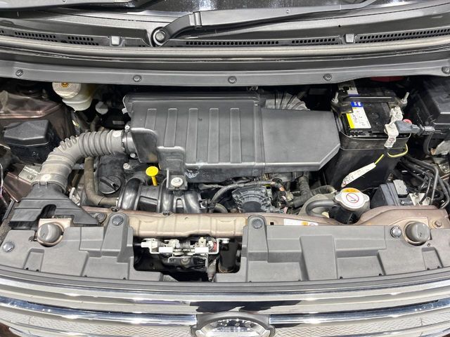 親切・丁寧な専門メカニックスタッフが応対！・車検・点検整備・事故等の修理などアフターサービスも安心。お車のカスタマイズもネクステージのサービススタッフまでご相談ください！