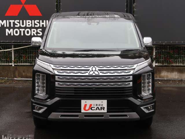 LEDヘッドライト＆フォグランプ付き