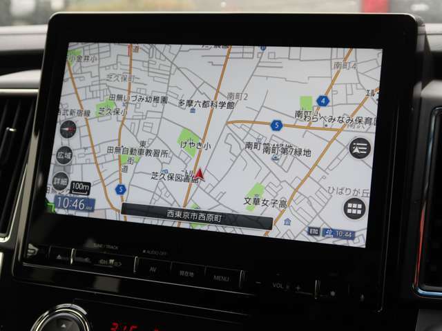 純正ナビゲーション　10.1インチ　フルセグ　DVD再生機能　Bluetooth接続可能