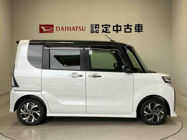 車両右側面からの写真になります。車をご覧になりたい時はお気軽に最寄りの店舗へご相談下さい。