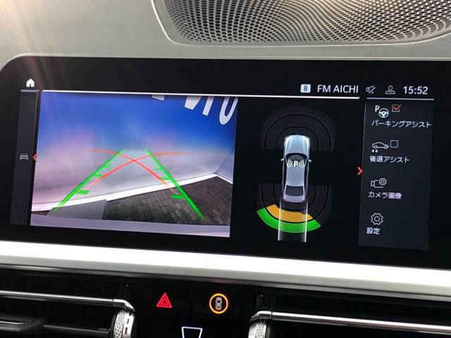 ●バックカメラ：便利な【バックカメラ】で安全確認もできます。駐車が苦手な方にもオススメな便利機能です。