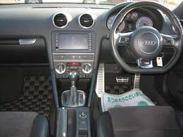 買う前の安心、買う時の安心、買った後の安心。当店ではご成約後も多くのお客様とお付き合いをさせて頂いております。整備もお任せください☆