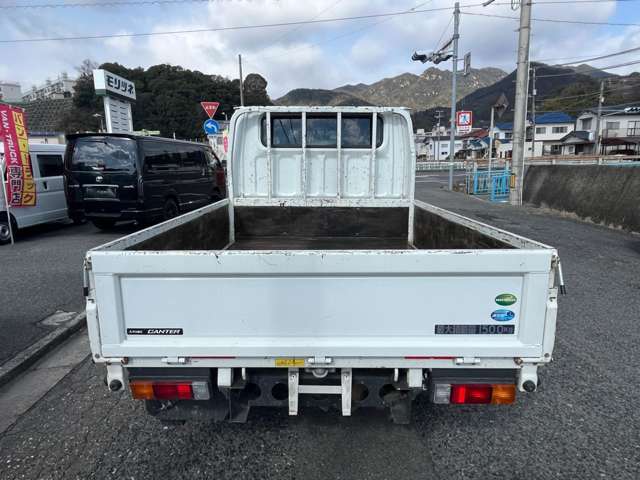 日本有数の大型商品化工場（PDIセンター）もできたので今まで以上にキレイなお車をお客様にご提供できます♪