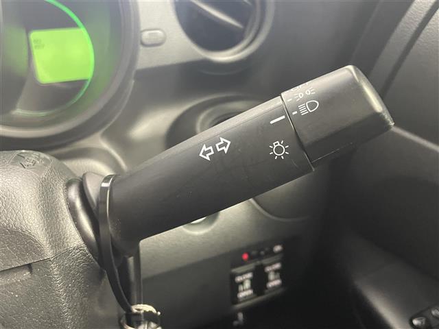 【運転席操作部】快適なドライブを楽しむための機能が装備されています！運転席から触れるので、使いやすいです！除菌プランいれていただくと、さらに清潔で安心していただけます！