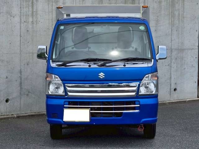 キャリィの冷凍車です