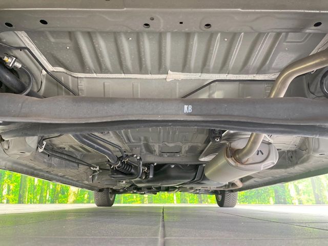 下回りがきれいなうちに、防錆加工の施工がオススメ。降雪地域はもちろん、沿岸部にお住いの方や、趣味でマリン・ウィンタースポーツをされる方にご好評いただいております。