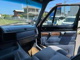 株式会社エスエスコーポレーション★0897-31-7751★夢のクルマを手に入れよう！アメ車を選ぶなら、当社の実績におまかせ！質問があれば、公式ラインで気軽にご連絡ください！