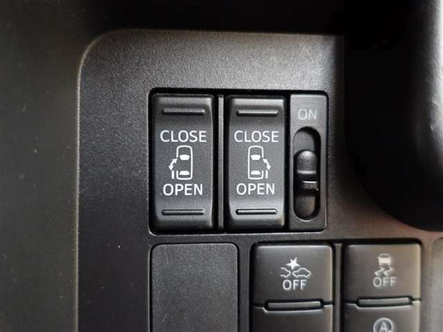 運転席のスイッチから後席の電動スライドドアの開閉が可能です！