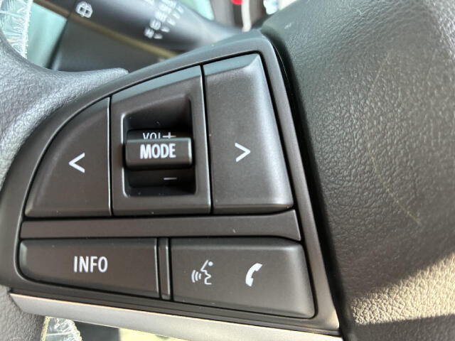 ハンドルにあるスイッチで音量の設定などできます。