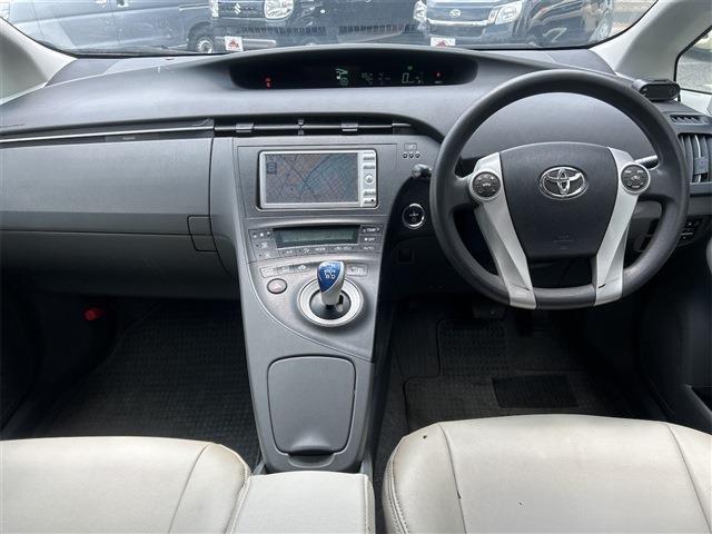 車を運転する際には運転席の存在は欠かせません。なのでしっかりとチェックしたいポイントですね。