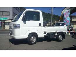 中古車は勿論、登録済未使用車も取り揃えております！入れ替わりが早いため、気になる車両がございましたらまずはお電話を下さい。0078-6002-060709（通話料無料）遠方のお客様もご安心いただきご購入をいただけます