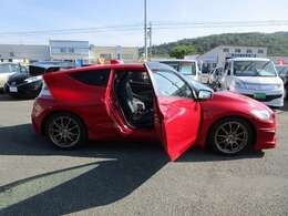 室内も当社にてルームクリーニング行っております！ご安心ください！