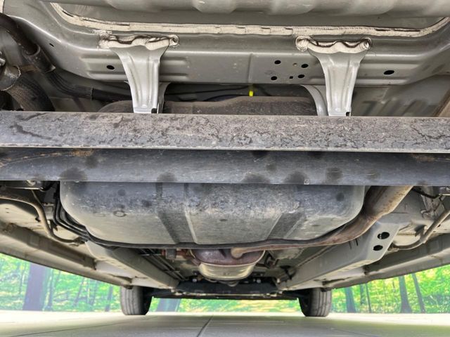 下回りがきれいなうちに、防錆加工の施工がオススメ。降雪地域はもちろん、沿岸部にお住いの方や、趣味でマリン・ウィンタースポーツをされる方にご好評いただいております。