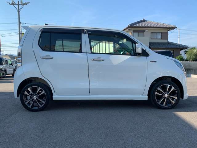 買取価格・下取り価格もお任せください！他店で思ったよりも安かった・・・新車の下取りに不満・・・など、お客様の大切な車を是非、査定させてください！納得のいく価格を提示致します！