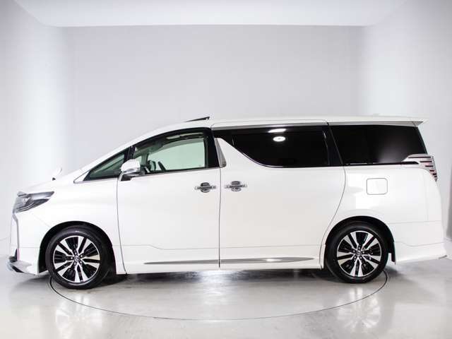 エコカー・燃費が良い・低燃費車・ワンオーナー・禁煙車・高年式・走行少ない・低走行車・フルオプション・修複歴無し・無修複車・人気グレードなど気になるお車のご質問等、お気軽にお問合せ下さい！