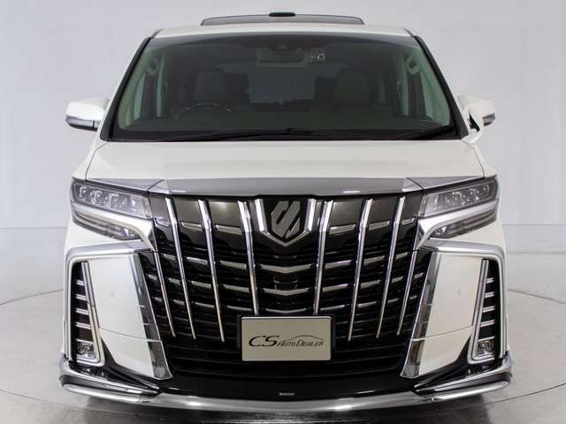 最長5年間走行無制限保証！車種ごとの専門メカニックよる全車展示前点検済み！自己診断コンピューターによる測定を行い合格車輌のみ展示させて頂いております！