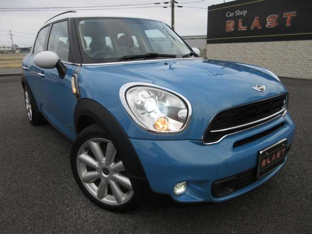 純正HIDヘッドライト、フォグランプ装備☆オートライト搭載です！！