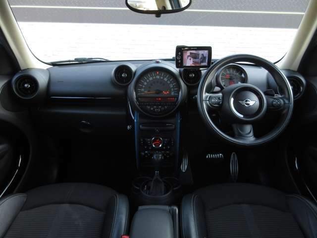 キレイに仕上がったインテリア☆室内の状態も良好です！！