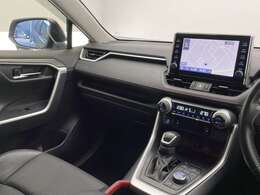 ☆整備工場・鈑金工場併設店舗☆ 車検・12検・オイル交換など・・おクルマ購入後のアフターサポートも当店にお任せください！！