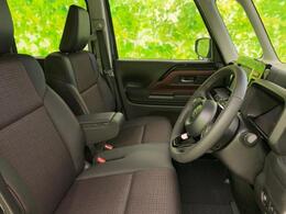 「この車の写真をもっと見たい」「状態が気になる」「この装備はついている？」どんな小さな疑問でもお気軽にお問い合わせください！