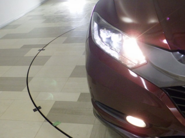 【LEDヘッドライト】LEDヘッドライトは消費電力が少ないので寿命が長いですよ！明るさも十分で、夜間走行の負担を和らげてくれます！