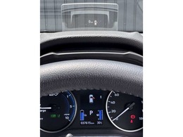 ヘッドマウントディスプレイの画像です。こちらのグレードは「G」4WDです。