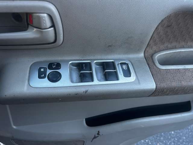 パワーウィンドウ