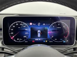 【スピードメーター】メーターがシンプルで見やすく運転しやすいですね！