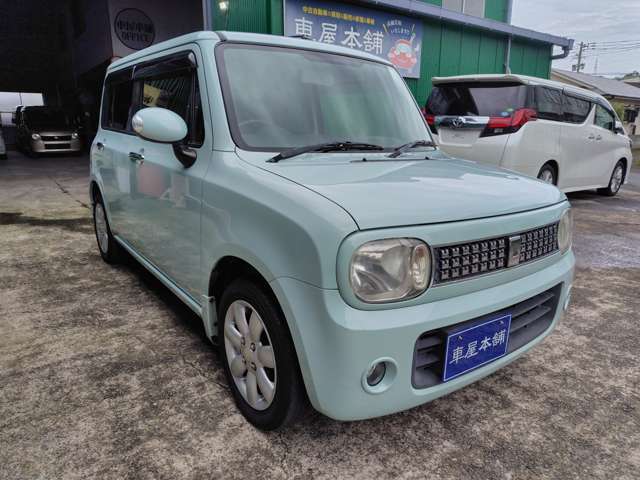 持ち込みでナビ、バックカメラ、ドライブレコーダーなどの取付可能です。納車前にご用意頂けましたら取り付け致します。工賃の方は別途ご相談ください。