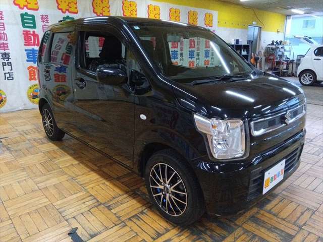 お求めやすい価格帯から登録済未使用車まで取り揃えています♪