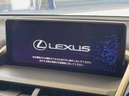 【10.3インチワイドナビ】高級感とインパクトのある大型ワイドナビを装備。各種オーディオ操作はもちろん、横長ワイド画面でのマップ2分割表示など、利便性も高いナビです♪