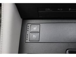 極限までこだわった低価格を実現。低価格で良質なお車を全社総台数2,000台以上の在庫からお選びいただけます。営業時間　10：00～19：00