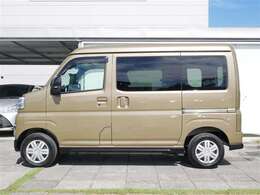 弊社専任のスタッフによるまるまるクリンを実施。