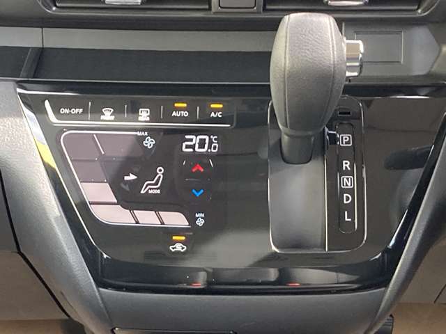 23号線の『眺海橋南』の交差点角にあります！是非お客様の目で実車をお確かめ下さい！ご購入後も快適なカーライフをサポートいたします！
