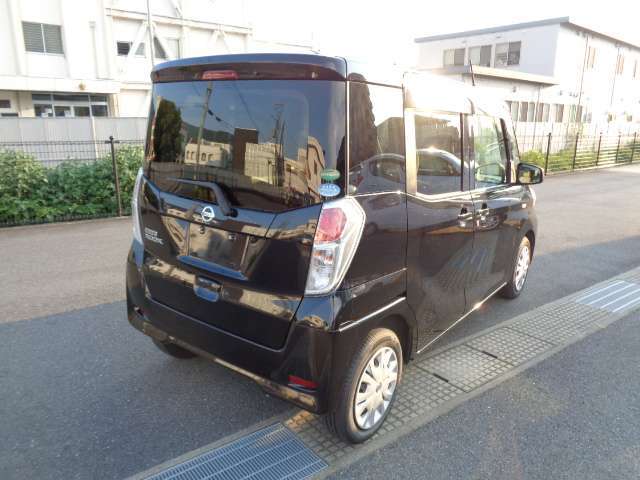 全国各地のお客様への販売納車が可能ですので、お気軽にお問い合わせ下さい！！ご自宅までのお届け、行きつけの自動車屋、陸運局の登録後すぐのお渡しからお選び頂けます！！