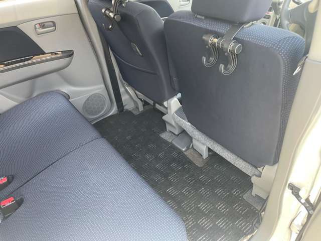 お客様が購入する月により自動車税の月割りが総額費用に加算されます。詳細はお問い合わせください。0078-6002-647638