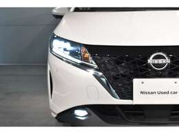 LEDヘッドライトが装着されているので夜でも安定した視界が確保できます