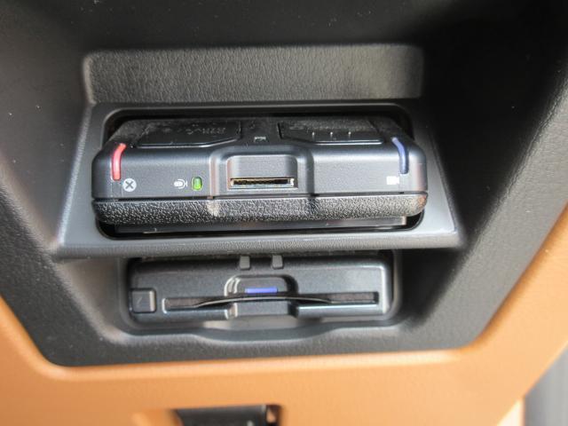 ETC車載器搭載です。スマートICも増えてきており、必須装備といって良い便利装備です。