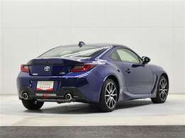 ◆ロングラン保証　『1年間・走行距離無制限』付き◆全国約5,000箇所で保証修理可能。メーカーや年式は問わず、エンジンはもちろん、エアコン・ナビ・オーディオなど、約60項目・5000部品が保証の対象です。