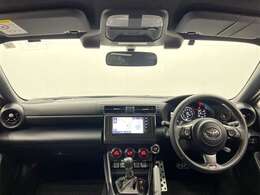 ◆まるごとクリーニング◆　室内の洗浄・消臭・除菌！外装もピカピカに！目に見えないところまで美しく♪エンジンルーム・タイヤ周りまで徹底クリーニングしています。ぜひ試乗して体感ください。