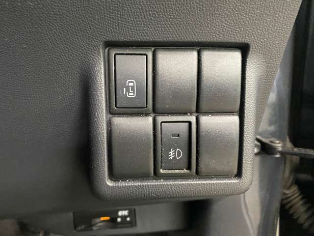 オニキスセカンドの在庫車をご覧いただきありがとうございます！　ご来店・お問い合わせお待ちしております！土日祝日も営業中！！【カーセンサーお問合せ用無料TEL：0078-6002-280014】