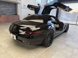 オートローンは頭金無し・120回払いまでお取扱い可能です。来店されなくてもローンの事前審査やお支払シミュレーションを行う事も可能です。