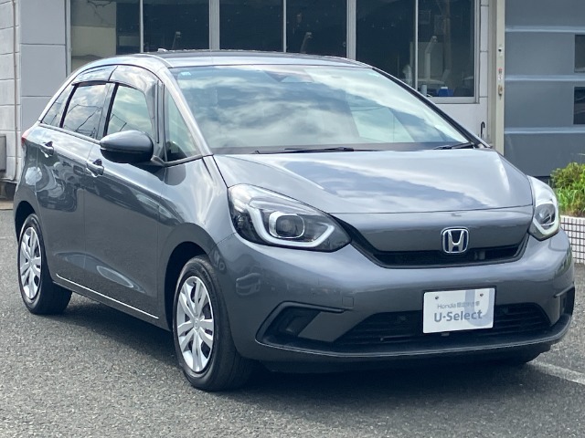 納車前には、当社メカニックによる『プロの視点』で、安全かつ安心して気持ちよくお乗りいただける整備を行います。尚、お車によっては別途追加部品をご相談させて頂く事もございます。詳しくはスタッフまで。