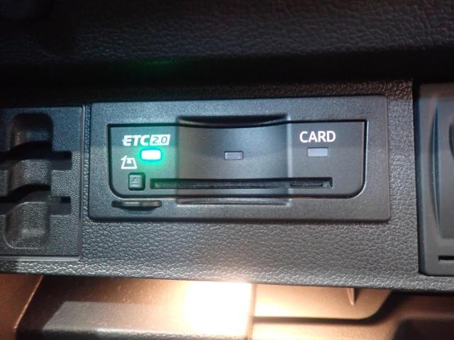 グローブBOX内にビルトインタイプETC(DSRC)を装備！！