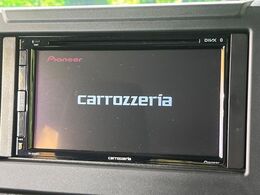 【ディスプレイオーディオ】視認性が高いディスプレイオーディオを装備♪操作性も良好で直感的なソース選択が可能です。