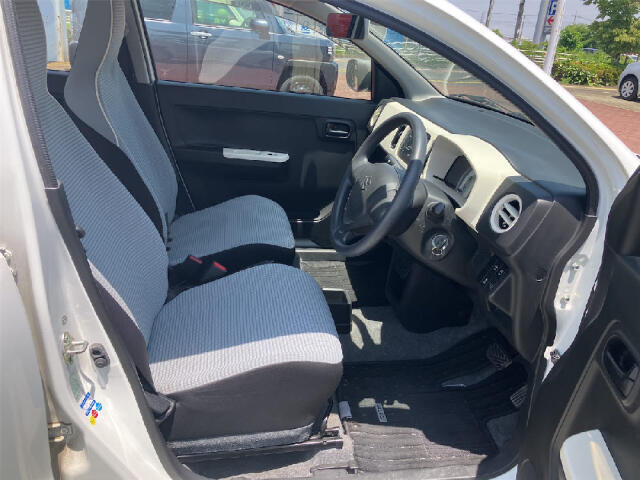 ナオイオートでは自動車保険（あいおいニッセイ同和、損保ジャパンなど）も取り扱っております。当社は自社鈑金工場を併設しております。自動車保険も含めてお客様のカーライフをサポートさせて頂きます！