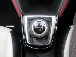 ■ご契約頂いたお車は自社認証工場にて法定点検などの基本点検整備を行います。エンジンオイル・オイルフィルター・エアーフィルター・ワイパーラバーは利用状況に関係なく交換致します。